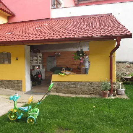 Adnev Bohemia Farma Apartment *